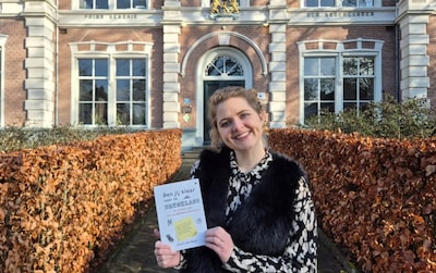 Twee Apeldoorners schreven allebei een boek over de brugklas