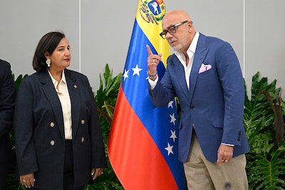 Regering Venezuela en oppositie starten gesprekken over transitie en mogelijke verkiezingen