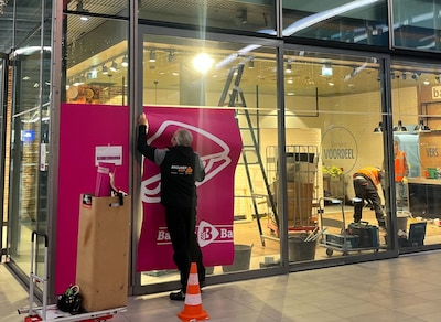 Op deze dagen openen filialen van Bakker Bart To Go op Amsterdamse stations