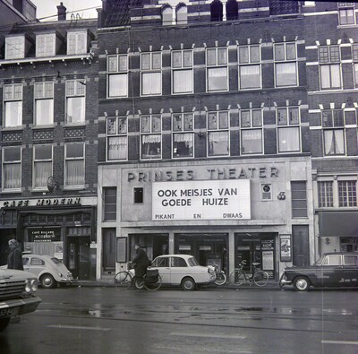 Op zondagmiddag naar cowboyfilms, en meer herinneringen aan dit Rotterdamse filmtheater