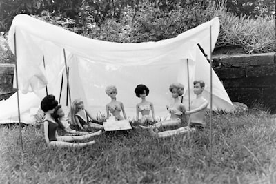 Liefhebbers van Barbie opgelet: collectie geschonken aan Openluchtmuseum