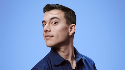 Andries Tunru brengt cabaretvoorstelling 'Ravot' naar Tiel