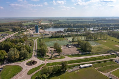 Waarom de nieuwe wijk in Raamsdonksveer nu al miljoenen duurder uitvalt en jaren later klaar is