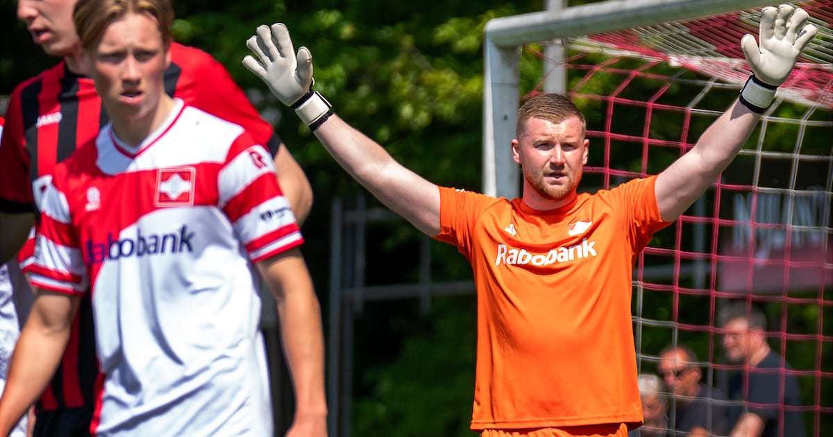 Menno Vink wil met lijfsbehoud afsluiten bij FC De Bilt: ‘Voor het seizoen zou iedereen blind 500 eu
