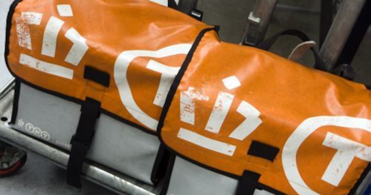 TNT Post ziet omzet in Nederland dalen | Nieuws | AD.nl