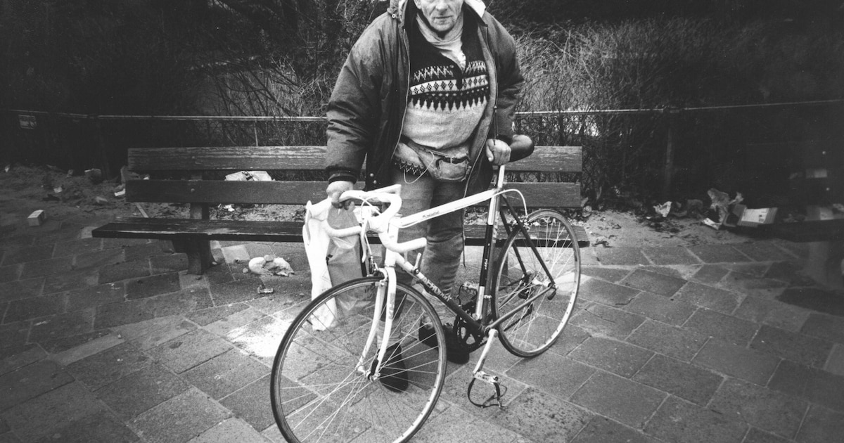 Wielrenner en Rotterdams straaticoon Willem Koopman (78) overleden: ‘Hij was een doorzetter’