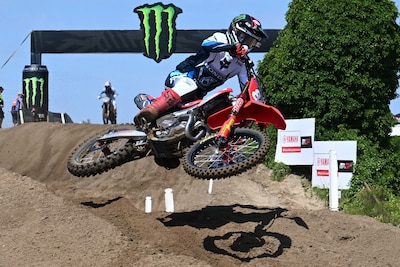 Jeffrey Herlings wint in Zweden en komt met flinke voorsprong naar Arnhem