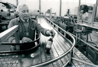 Maart 1988: het laatste flesje Hengelo Bier