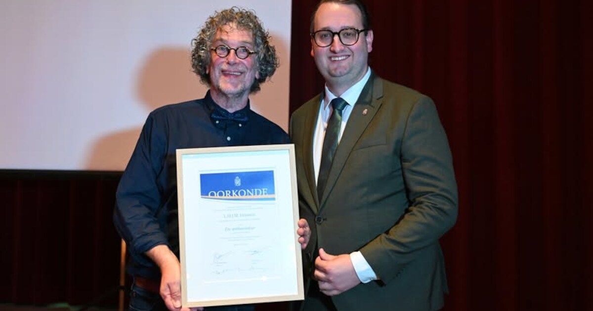 Léon Hoenen benoemd tot Ere-ambassadeur in Haelen