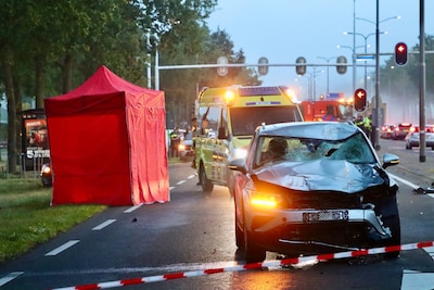 Fietser (28) komt om het leven na botsing met auto in Oldenzaal