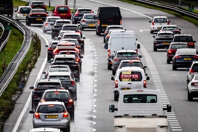 Weggebruikers opgelet: veel hinder op wegen rondom Rotterdam in najaar