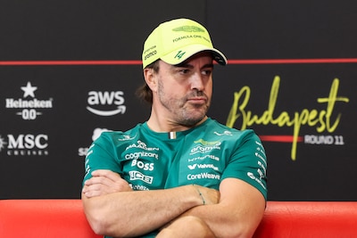 Alonso twijfelt: ‘Het is de vraag of Formule 1 me nog de adrenaline kan geven die ik nodig heb’