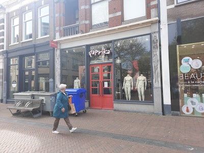PME Legend opent winkel in binnenstad Apeldoorn
