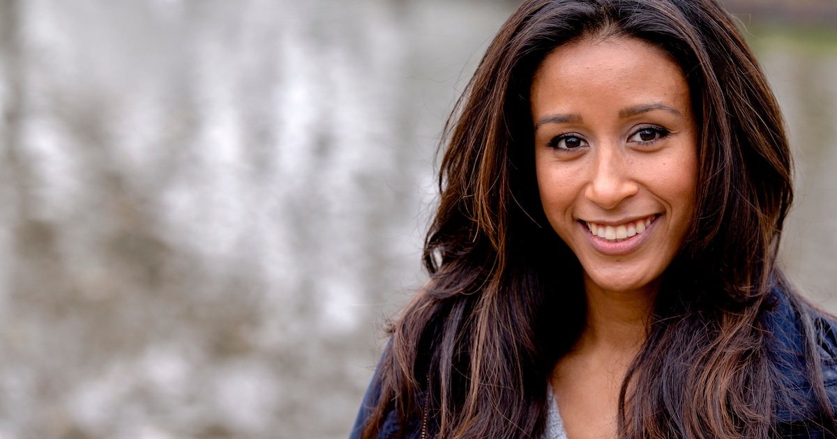 Airen Mylene op pad met baby Bodhi, jeugdtrauma voor kuikens van Nicolette  | Show | AD.nl