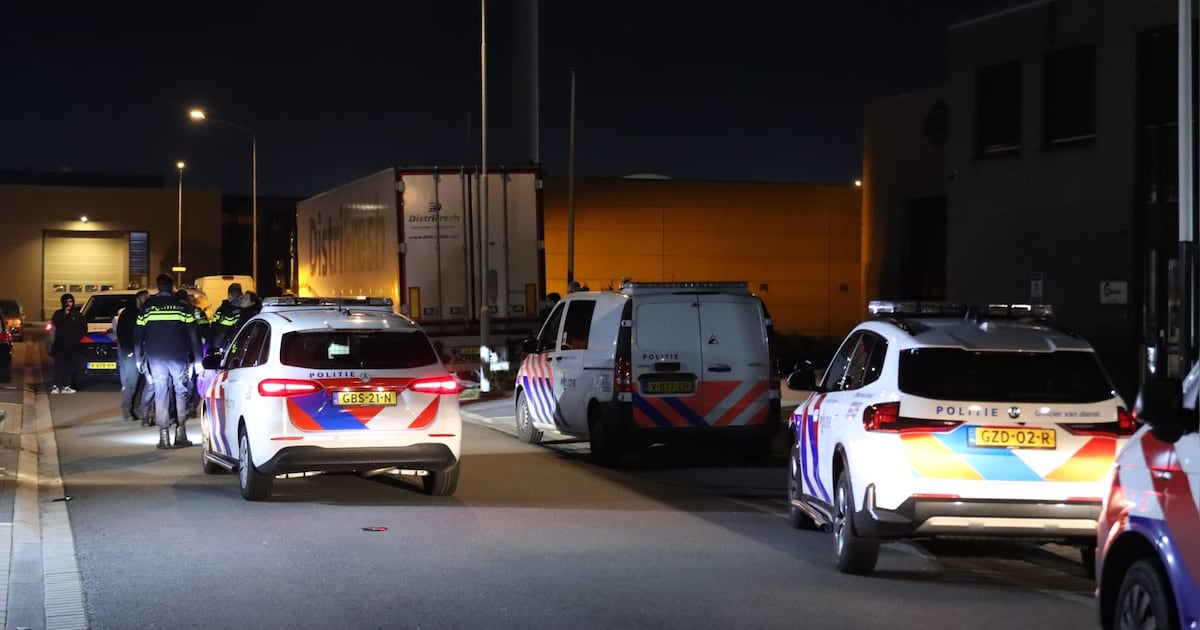Een gewonde bij steekpartij op Grote Tocht in Zaandam