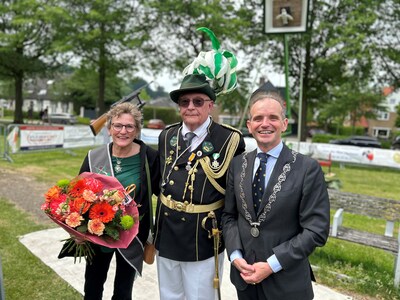 Koninklijke onderscheiding voor Regé van Steen uit Beek