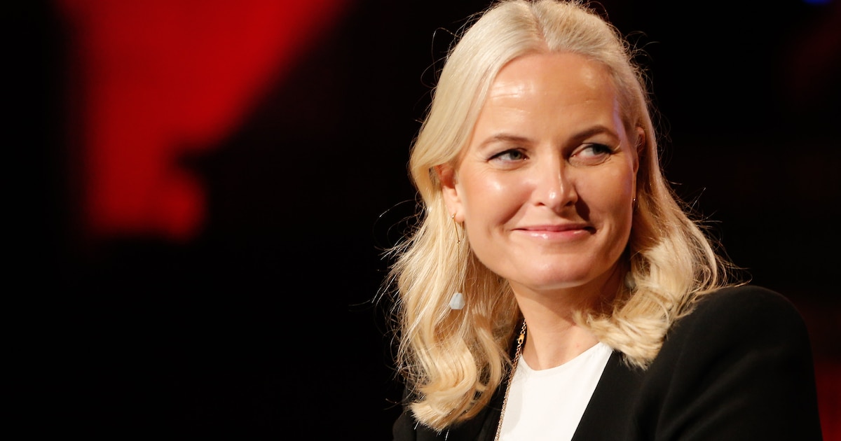 kroonprinses-mette-marit-in-ziekenhuis-na-ski-ongeval-show-ad-nl