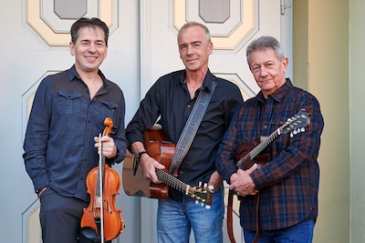 Britse folkband Other Roads treedt op in Muziekcafé De Lantaern in Zevenaar