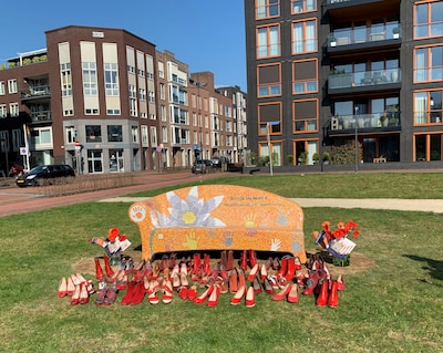 Soroptimisten Veenendaal starten campagne tegen vrouwengeweld