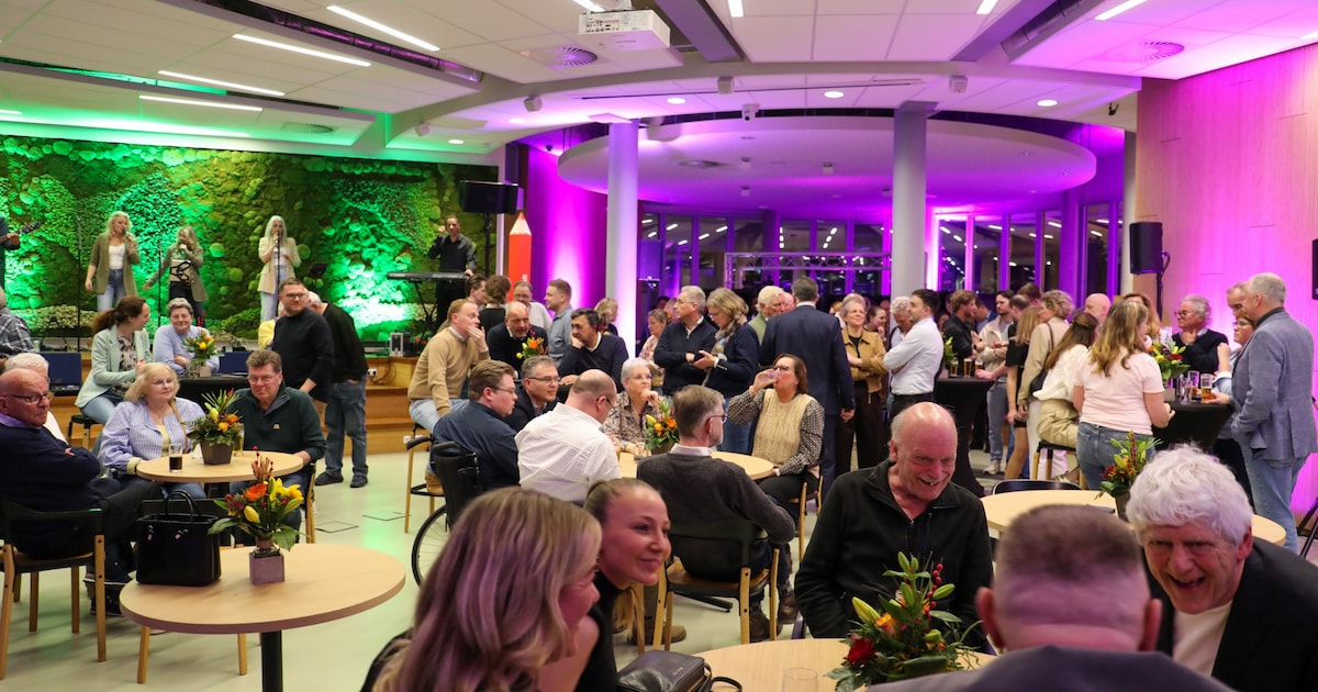 Fractievoorzitters toosten samen al voorzichtig op verkiezingsuitslag: ‘We behaalden een grote winst