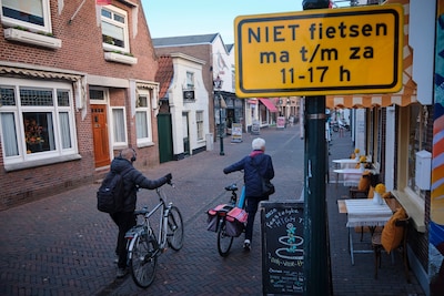 Zoetermeer verbiedt fietsen als winkels open zijn: ‘Eerlijk dat het niet alleen voor fatbikers geldt