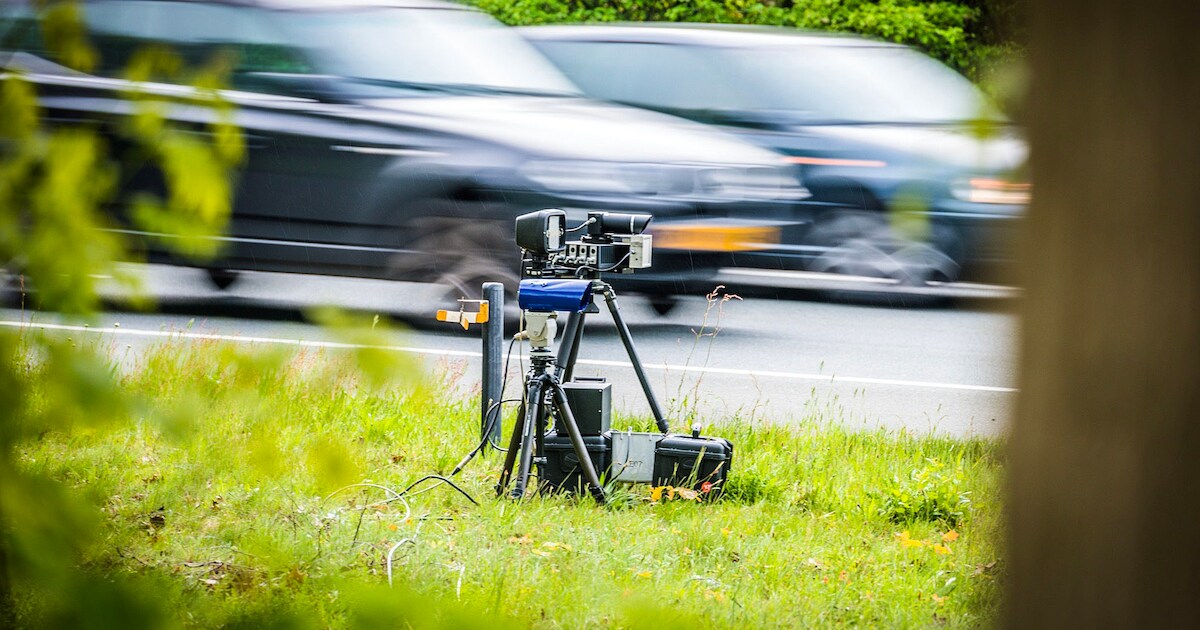 Mag je te hard rijden als je vrouw moet bevallen? | Auto | AD.nl