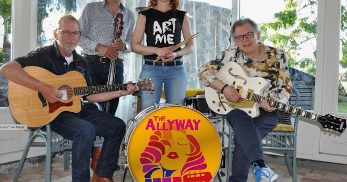 The Allyway geeft optreden in dorpshuis Katwijk op Koningsdag