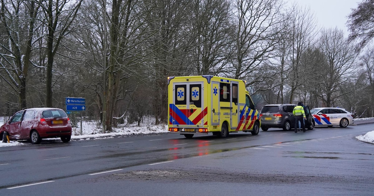 Gewonde bij botsing op het Cantersveen in Haren