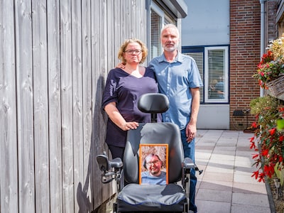 Miranda and Raymondo must bury son Julian (22) after 12 years of cancer: his final wish helps others