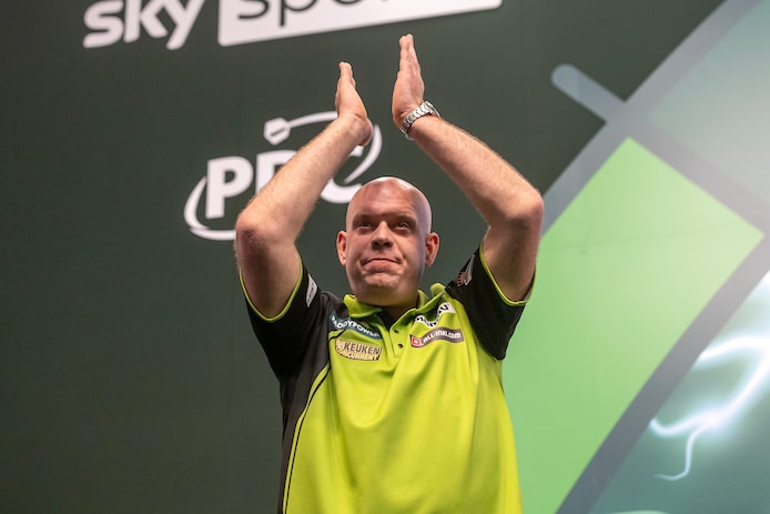 LIVE WK darts | Michael van Gerwen vanmiddag in kwartfinale tegen ‘The