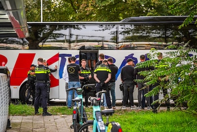 Zeventig mensen betrokken bij massale vechtpartij tussen voetbalsupporters in Eindhoven