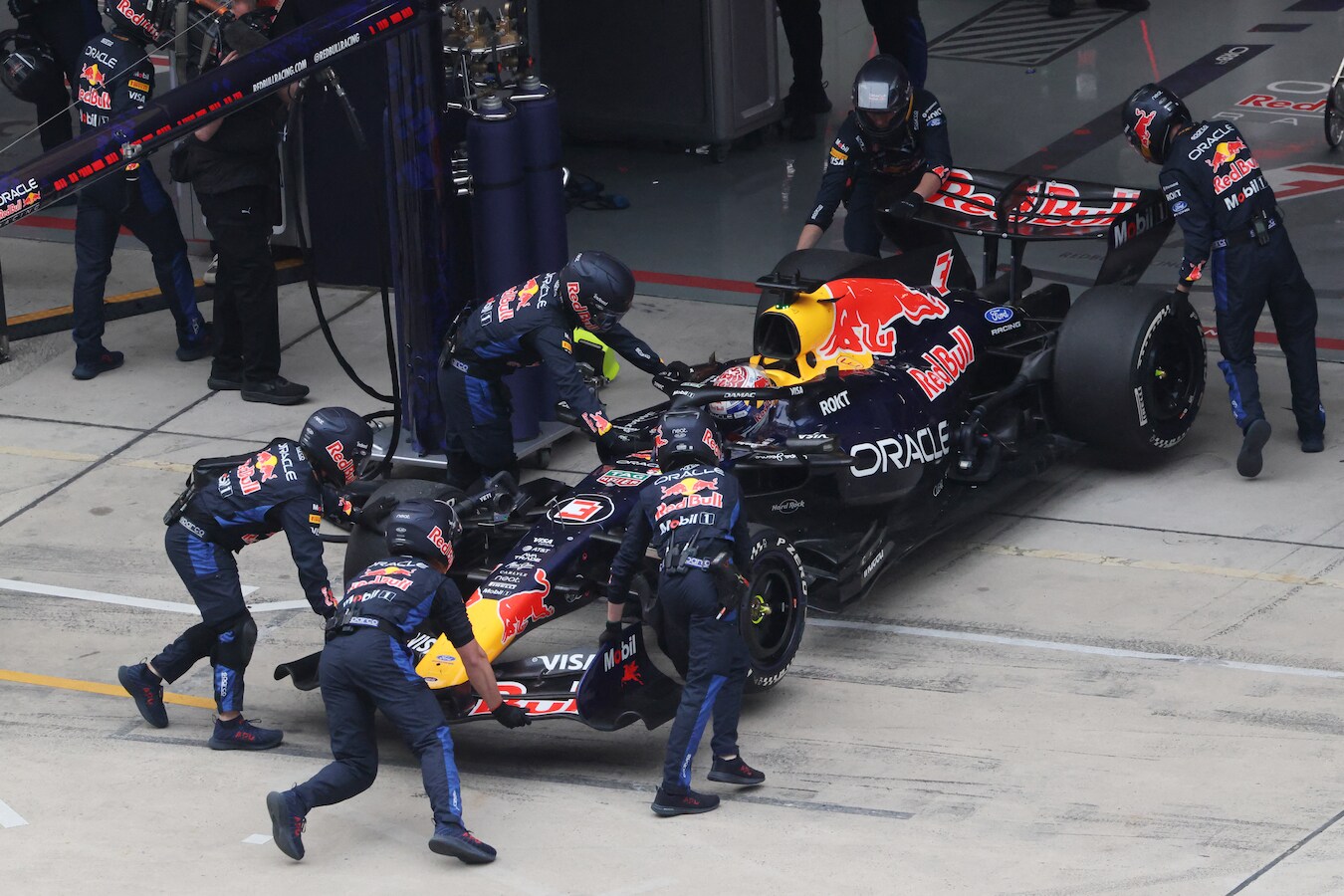 Dramaweekend Max Verstappen compleet met uitvalbeurt in China, primeur ...