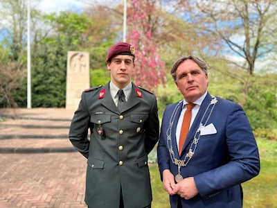 Onderscheiden Nijverdalse soldaat ziet zichzelf niet als held, maar redde wel vrachtwagenchauffeur h