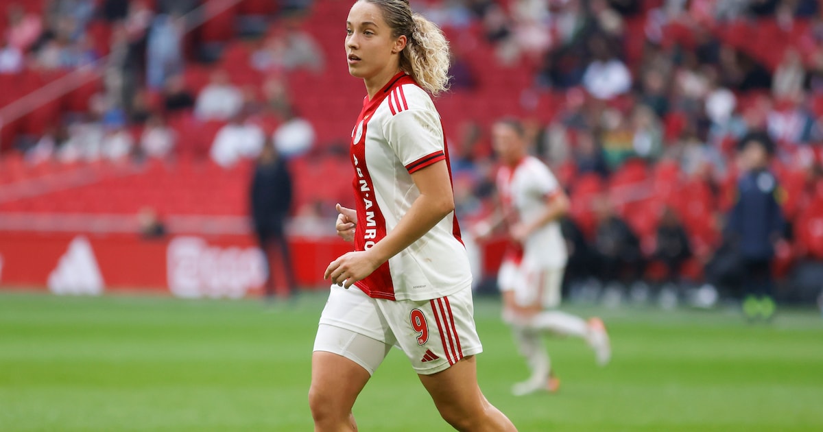 Scorende Tolhoek is koppositie met Ajax kwijt na nederlaag in Amsterdamse derby