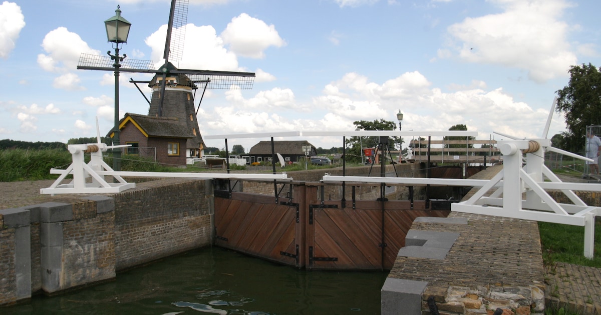 Storing in sluis verholpen: weer vaarverkeer in Ringvaart mogelijk
