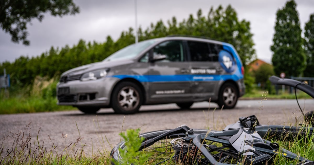 Fietser gewond na aanrijding met auto op Denemarkenlaan in Hazerswoude-Dorp