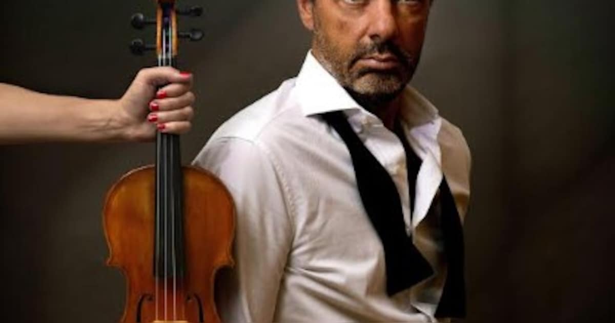 Micha Molthoff speelt in Grote Kerk Loenen aan de Vecht