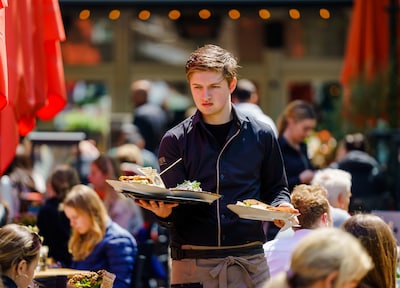Lekker bezig! Deze horecazaken in Enschede vielen dit jaar in de prijzen