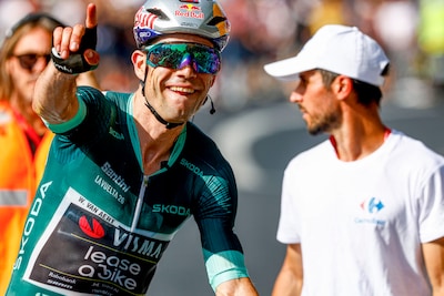 Wout van Aert toont zich zelfverzekerd in de Vuelta en zal voelen dat zijn WK-droom realistischer is dan ooit