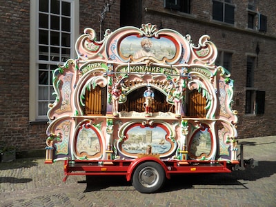 Beroemd draaiorgel keert na jaar van restaureren terug in Deventer binnenstad