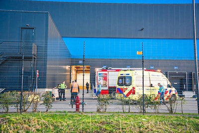 Accu’s in brand in distributiecentrum Bol in Waalwijk, twee medewerkers gewond