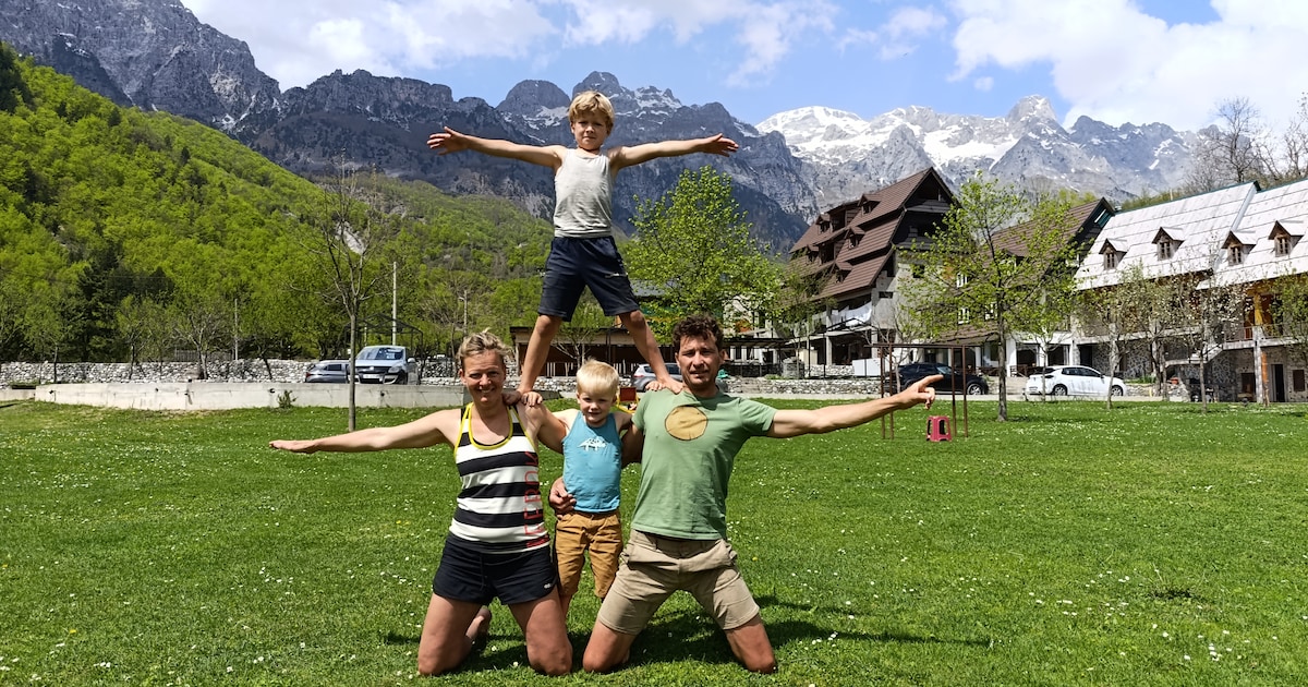 Gezin trekt 435 dagen door Europa, maar geeft nu acrobatieklessen in Woerden: ‘Leven echt in het mom
