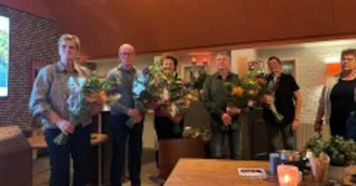 Karakteristyk-prijs voor 80 jaar bevrijding in Burgum uitgereikt door wethouder