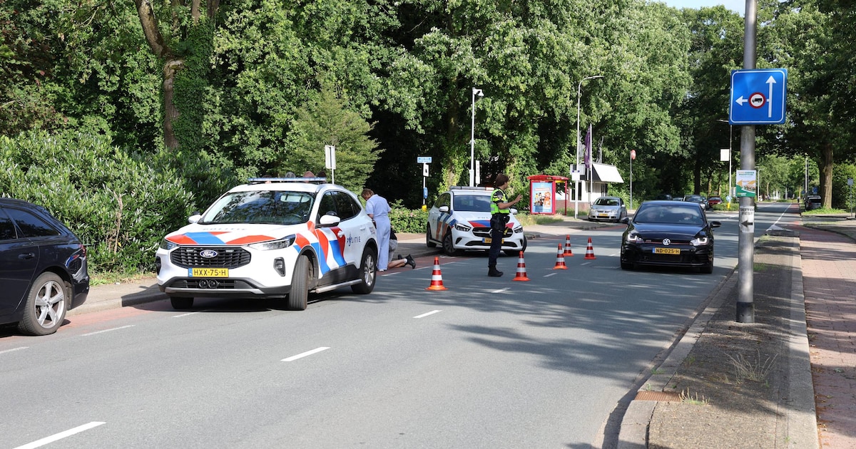 Fietsster gewond na botsing in Nijverdal