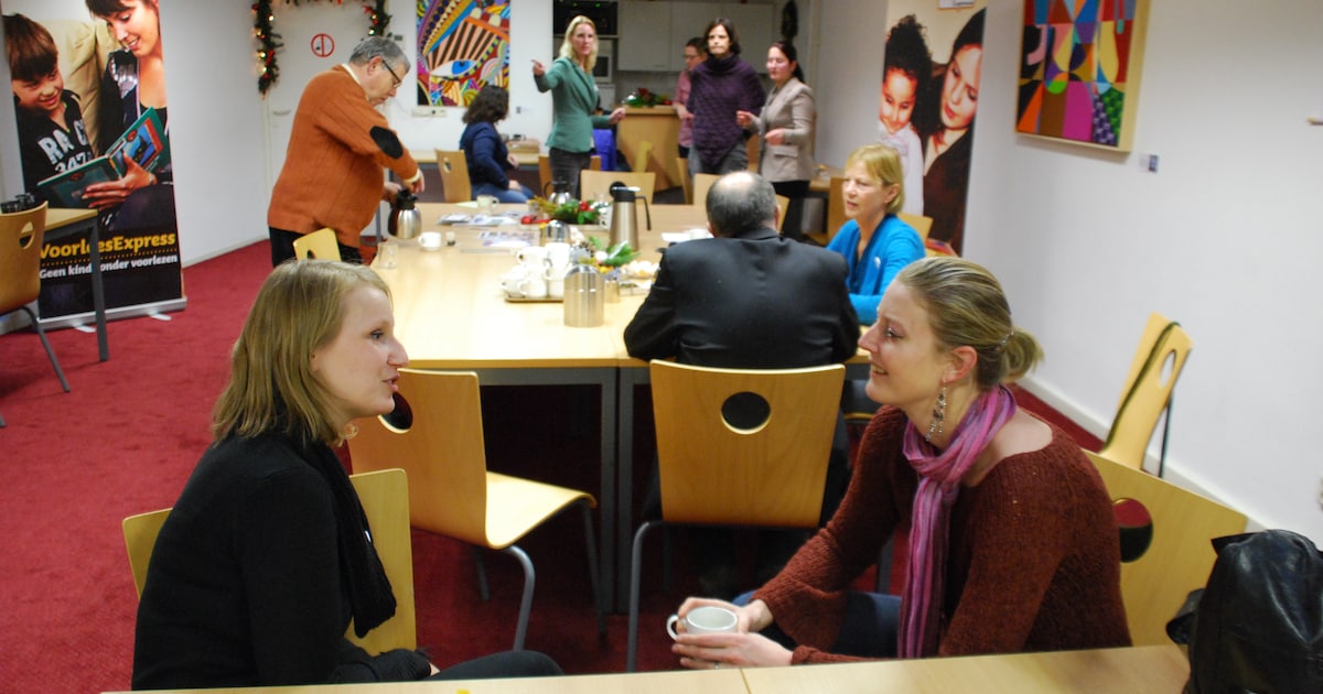 Bibliotheek Kennemerwaard presenteert gratis speeddate met raadsleden op woensdag