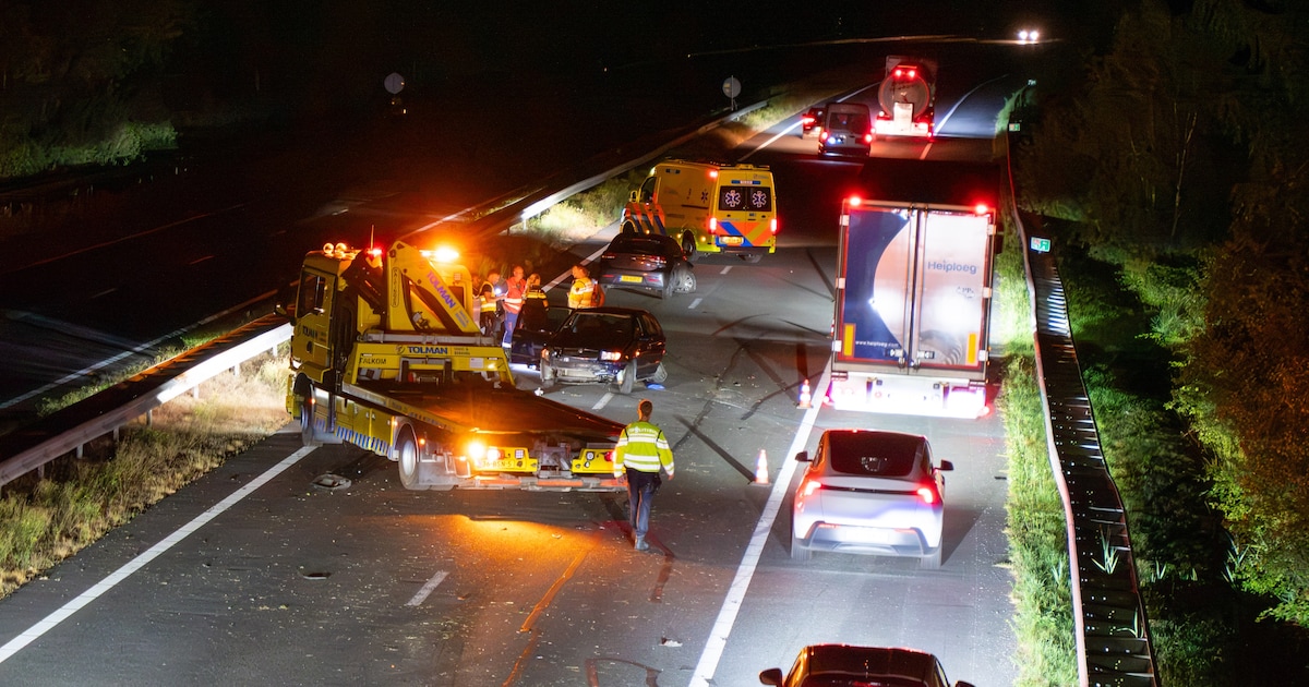 Gewonde na ongeval op A7 bij Drachtstercompagnie