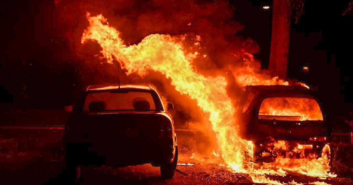 Alweer autobrand in Westerhaar-Vriezenveensewijk: brandstichting niet uitgesloten