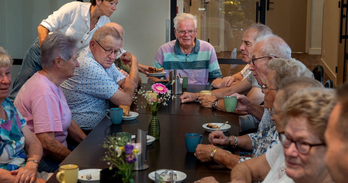 Koffieochtend haalt herinneringen aan Elfstedentocht op in IJlst