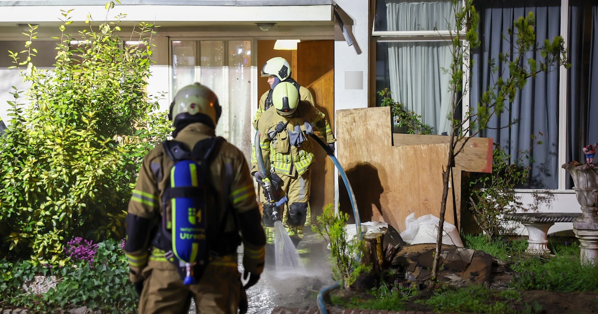 Brand bij woning in Zeist na explosie