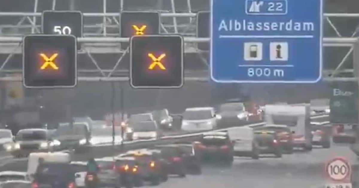 Ongeval op A15 bij Alblasserdam: ruim een uur vertraging richting Ridderkerk